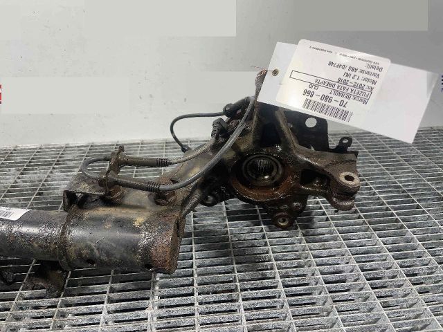 bontott RENAULT CLIO IV Jobb első Csonkállvány