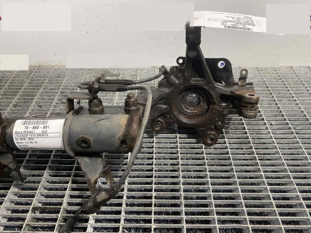 bontott RENAULT CLIO IV Jobb első Csonkállvány