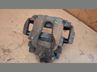 bontott RENAULT CLIO IV Jobb első Féknyereg Munkahengerrel