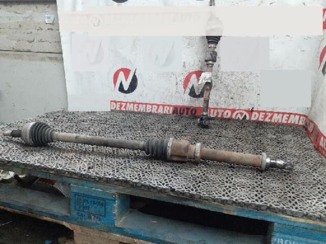 bontott RENAULT CLIO IV Jobb Féltengely