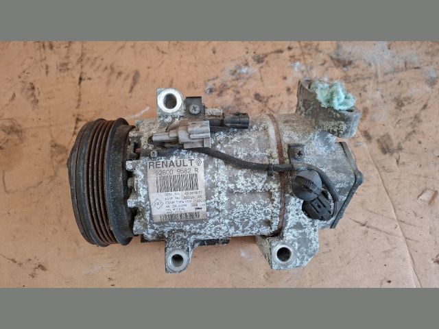 bontott RENAULT CLIO IV Klímakompresszor