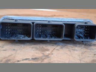 bontott RENAULT CLIO IV Motorvezérlő