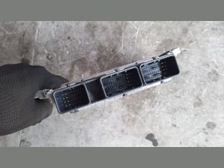 bontott RENAULT CLIO IV Motorvezérlő