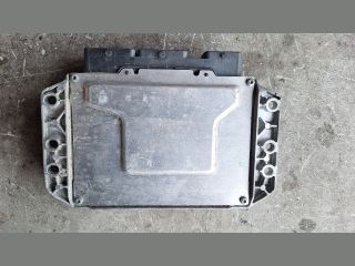 bontott RENAULT CLIO IV Motorvezérlő