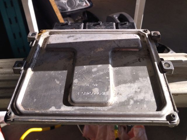 bontott RENAULT CLIO IV Motorvezérlő