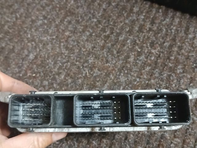 bontott RENAULT CLIO IV Motorvezérlő