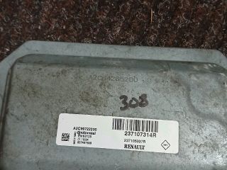 bontott RENAULT CLIO IV Motorvezérlő