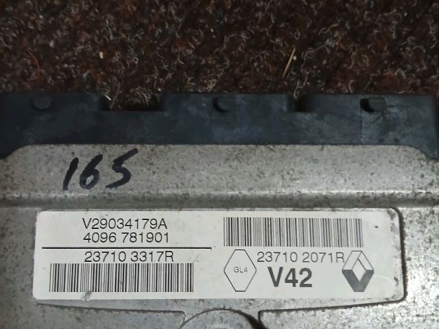 bontott RENAULT CLIO IV Motorvezérlő