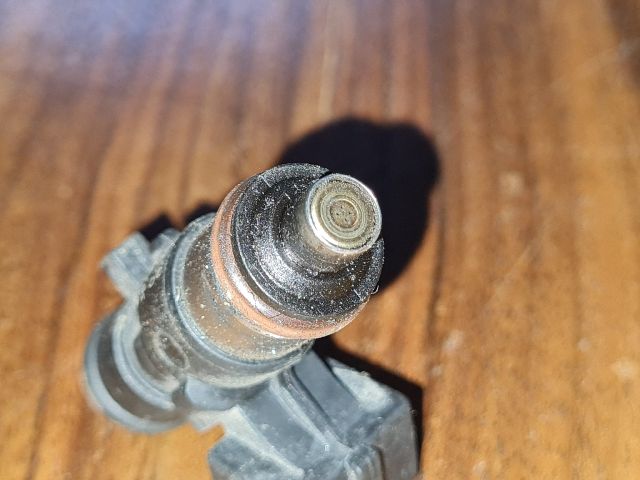 bontott RENAULT CLIO IV Porlasztó (1 db)