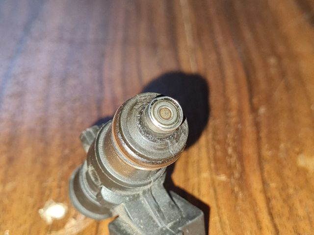 bontott RENAULT CLIO IV Porlasztó (1 db)