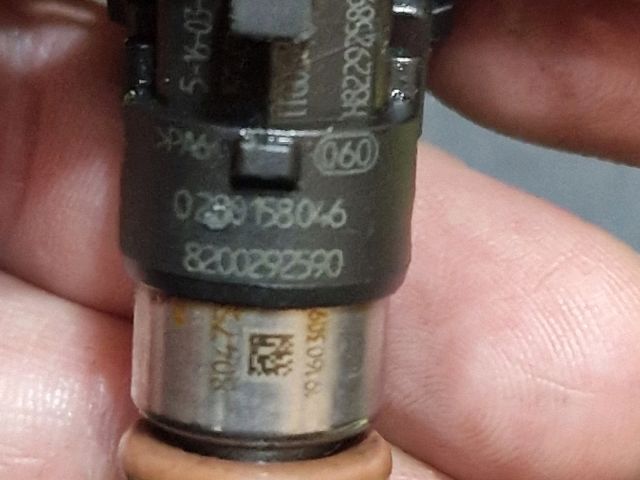 bontott RENAULT CLIO IV Porlasztó (1 db)