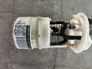 bontott RENAULT CLIO IV Üzemanyag Szivattyú