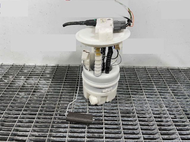 bontott RENAULT CLIO IV Üzemanyag Szivattyú