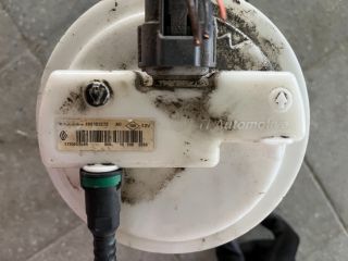 bontott RENAULT CLIO IV Üzemanyag Szivattyú