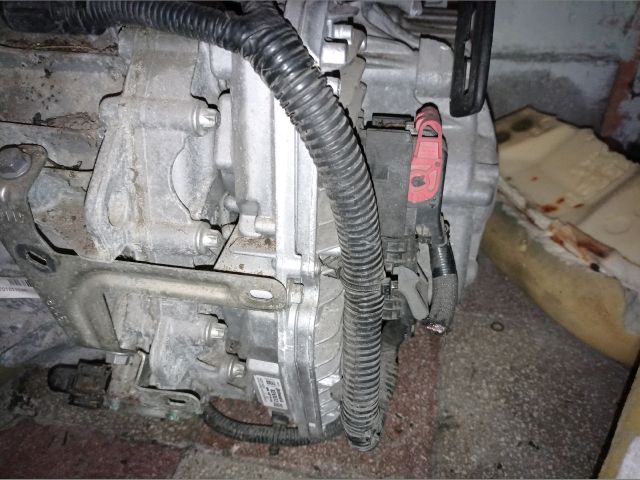 bontott RENAULT CLIO IV Automata Váltó Elektronika