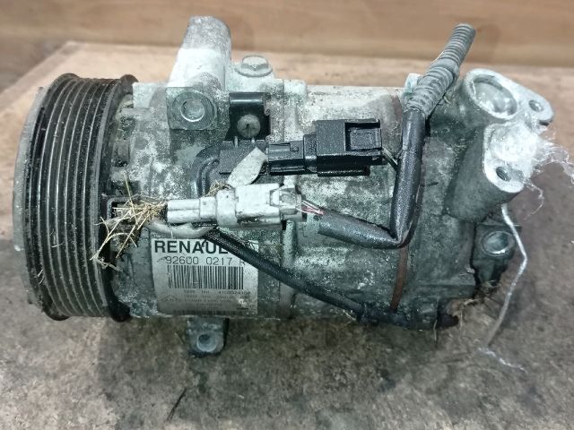 bontott RENAULT CLIO IV Klímakompresszor