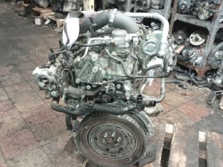 bontott RENAULT CLIO IV Motor (Fűzött blokk hengerfejjel)