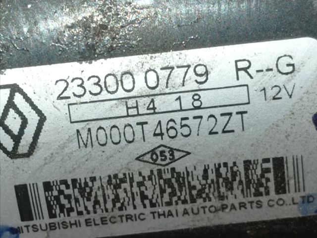 bontott RENAULT CLIO IV Önindító