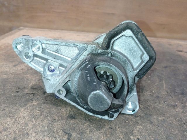 bontott RENAULT CLIO IV Önindító