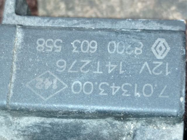 bontott RENAULT CLIO IV Turbó Vákum Szelep