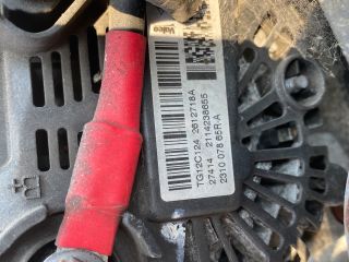 bontott RENAULT CLIO IV Generátor