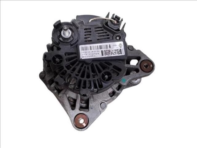 bontott RENAULT CLIO IV Generátor