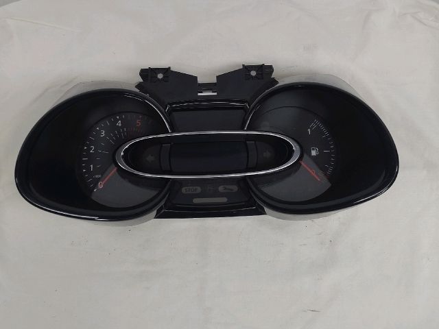 bontott RENAULT CLIO IV Kilométeróra