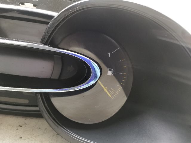 bontott RENAULT CLIO IV Kilométeróra