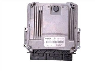 bontott RENAULT CLIO IV Motorvezérlő