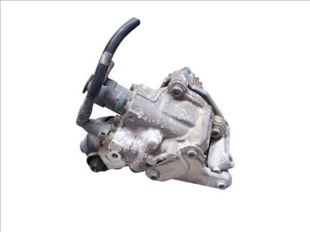 bontott RENAULT CLIO IV Nagynyomású Szivattyú