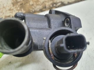 bontott RENAULT CLIO IV Termosztátház