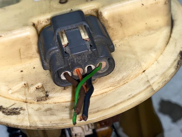 bontott RENAULT CLIO IV Üzemanyag Szivattyú