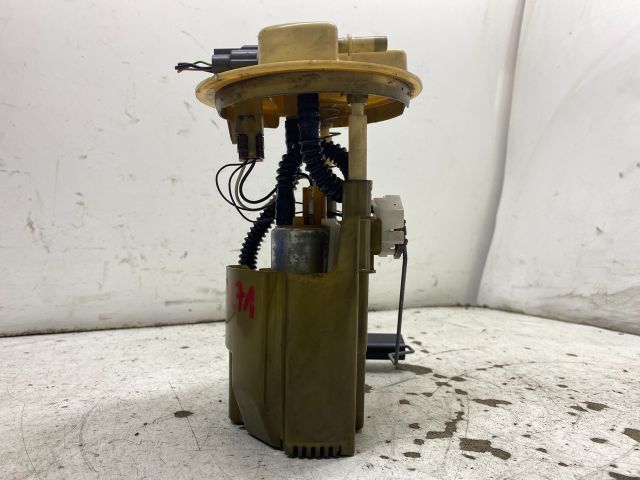 bontott RENAULT CLIO IV Üzemanyag Szivattyú