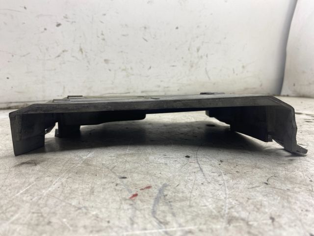 bontott RENAULT CLIO IV Alsó Vezérlés Burkolat