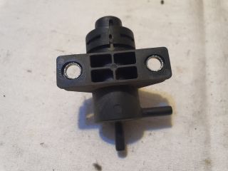 bontott RENAULT CLIO IV EGR / AGR Vákum Szelep