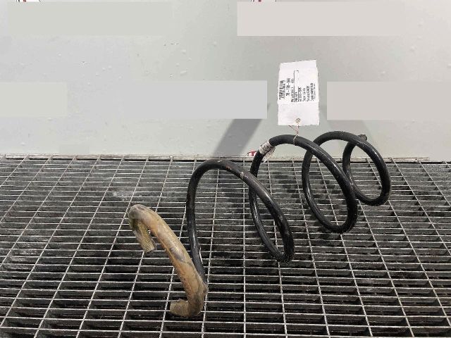 bontott RENAULT CLIO IV Első Rugó