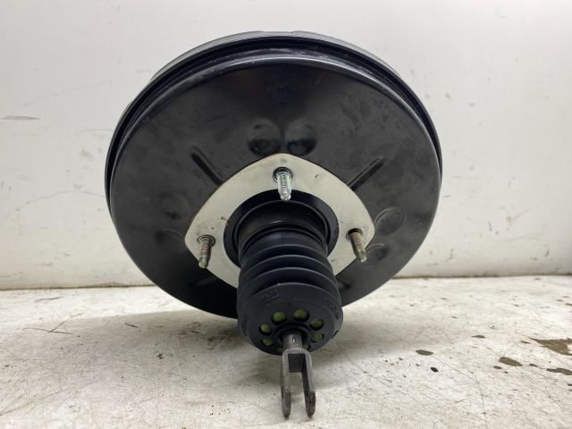 bontott RENAULT CLIO IV Fékrásegítő