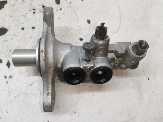 bontott RENAULT CLIO IV Főfékhenger