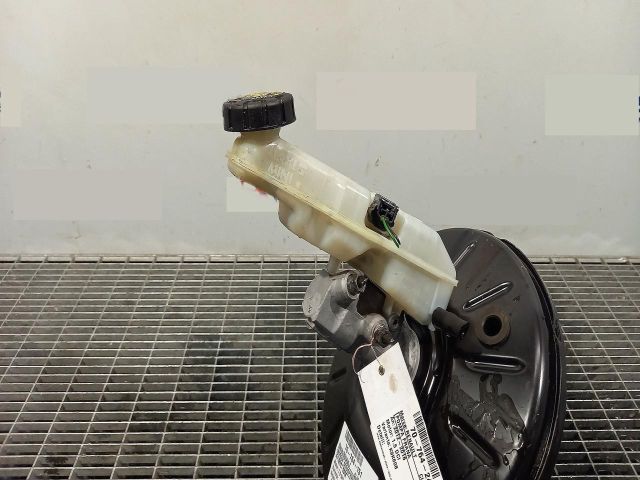 bontott RENAULT CLIO IV Főfékhenger