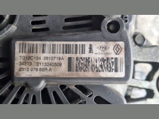 bontott RENAULT CLIO IV Generátor