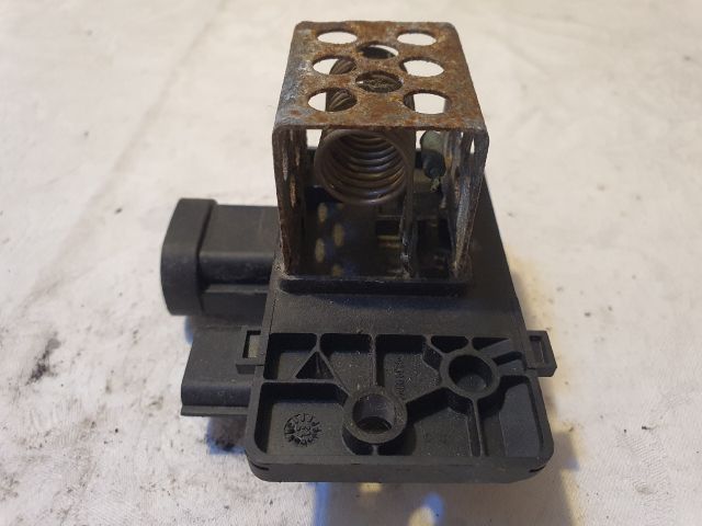 bontott RENAULT CLIO IV Hűtőventilátor Relé