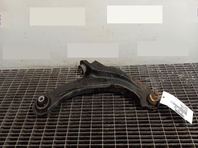 bontott RENAULT CLIO IV Jobb első Lengőkar