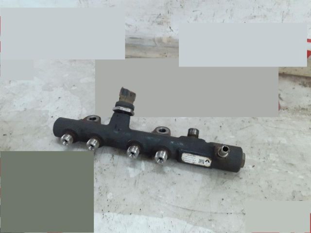 bontott RENAULT CLIO IV Közösnyomócső