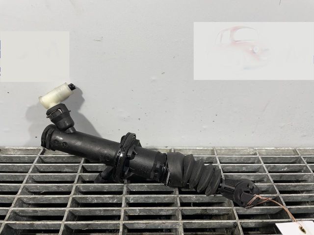 bontott RENAULT CLIO IV Kuplung Munkahenger