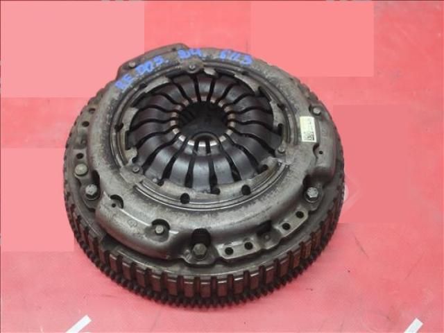 bontott RENAULT CLIO IV Kuplung Szett (Szerkezet, Tárcsa)