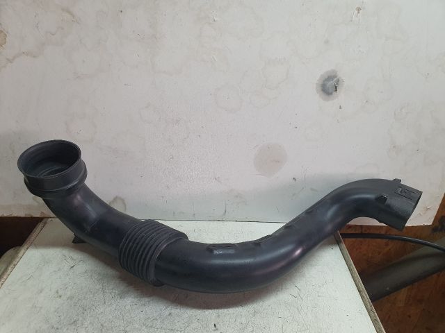 bontott RENAULT CLIO IV Légbeömlő Cső