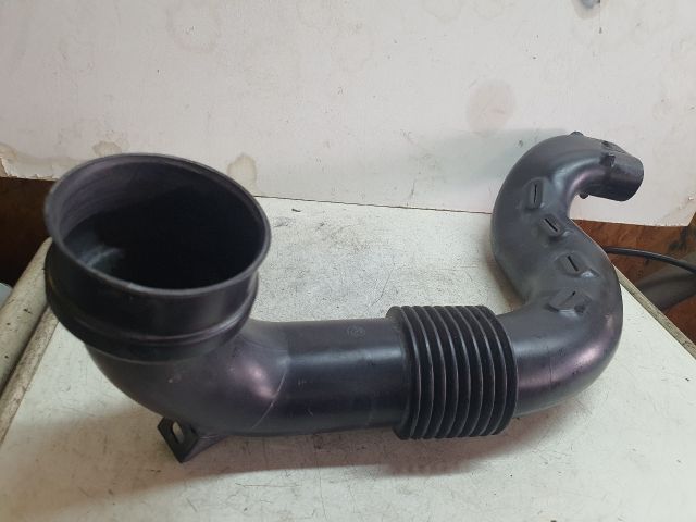 bontott RENAULT CLIO IV Légbeömlő Cső