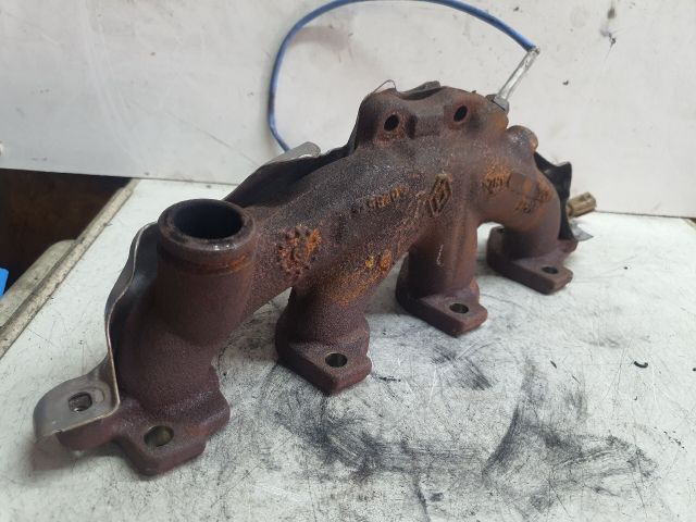 bontott RENAULT CLIO IV Leömlő (Soros)