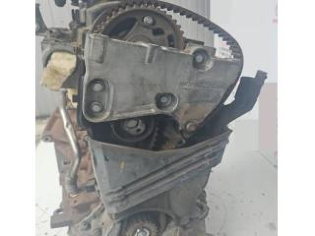 bontott RENAULT CLIO IV Motor (Fűzött blokk hengerfejjel)