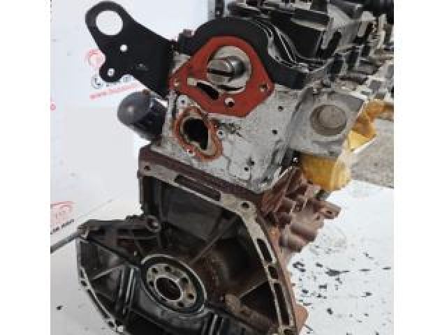 bontott RENAULT CLIO IV Motor (Fűzött blokk hengerfejjel)